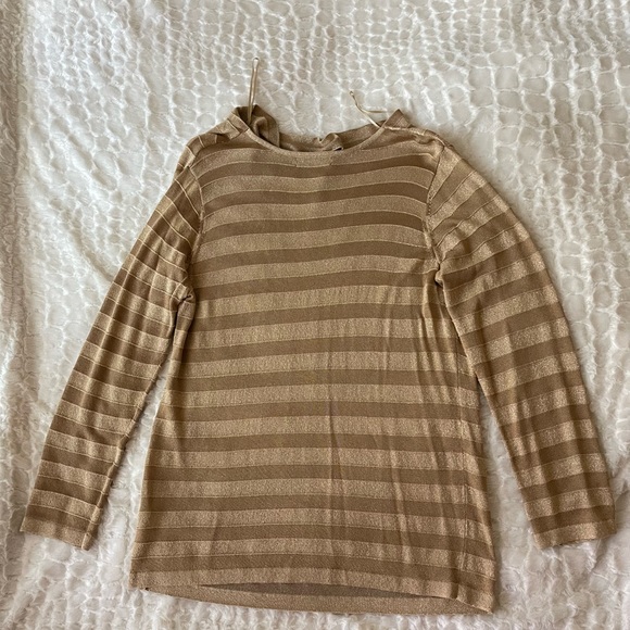 Jones New York plus size cowl gold shimmering light sweater. Size (20). - Picture 4 of 4